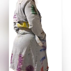 Handcrafted and hand painted Denim jacket. Medium sized Unique l. Only one.